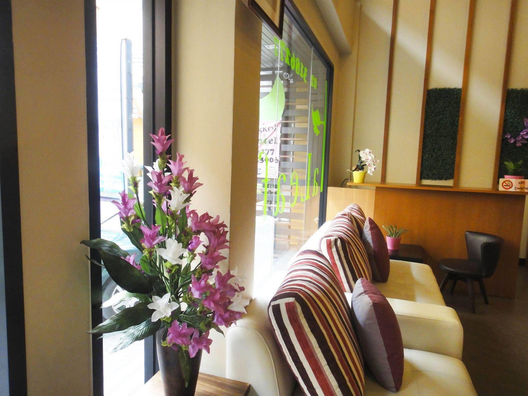 Aleaf Bangkok Hotel Bagian luar foto