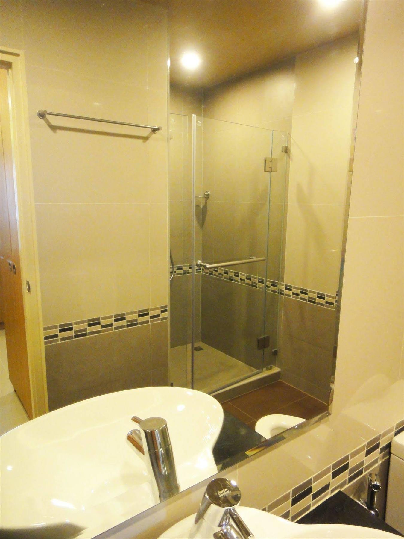 Aleaf Bangkok Hotel Bagian luar foto