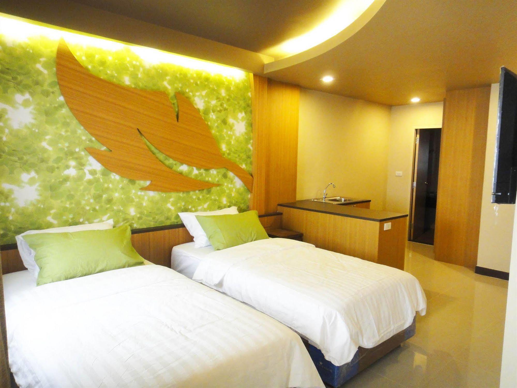 Aleaf Bangkok Hotel Bagian luar foto
